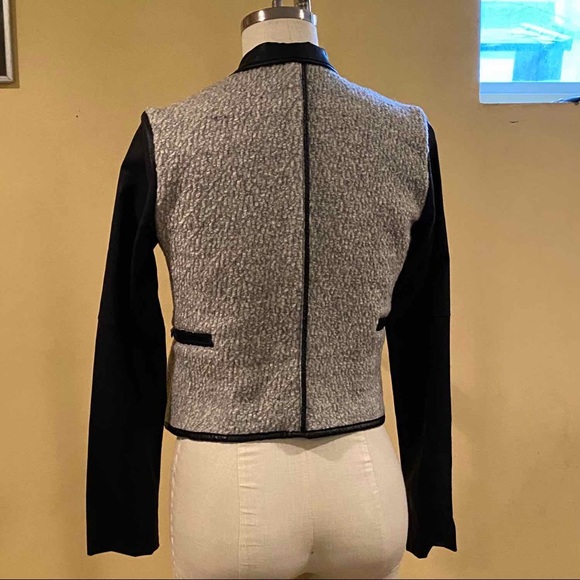 Blank NYC Grey Wool Jacket with Vegan Leather Detailing and Sleeves - Picture 9 of 12